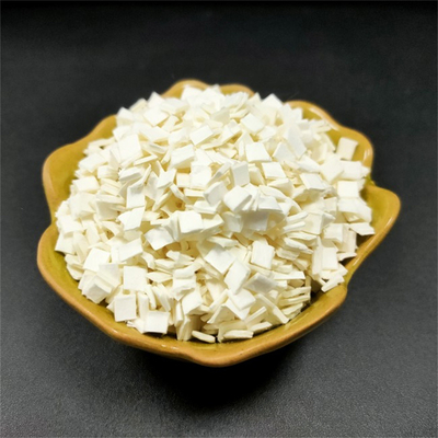 白く短い切り刻まれた薄片のセルロース繊維はのための具体的な耐久性を改善する