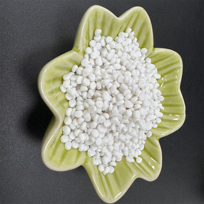 効率的な白い詰め物 granule バリウム硫酸 マスターバッチ PP キャリア