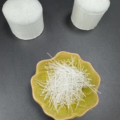 PP繊維波形 PP繊維は分散し,最大強度のためにコンクリートに組み込まれやすい