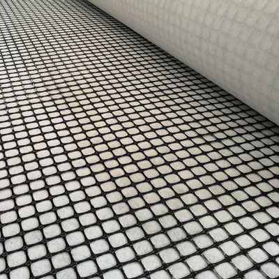 斜面安定30-30kN/Mのための150gsm GeotextileのポリプロピレンPP二軸のGeogrid